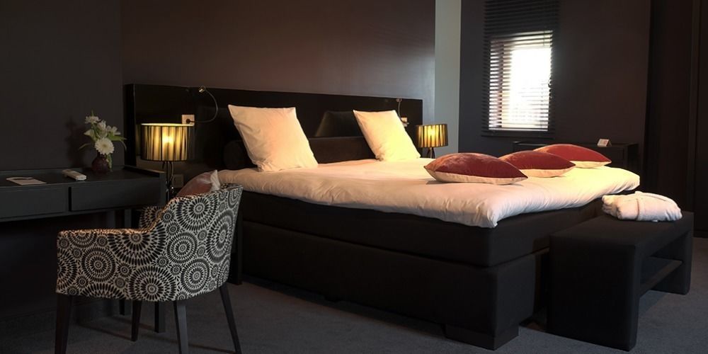 Hotel Villa Tilia Retie Bagian luar foto