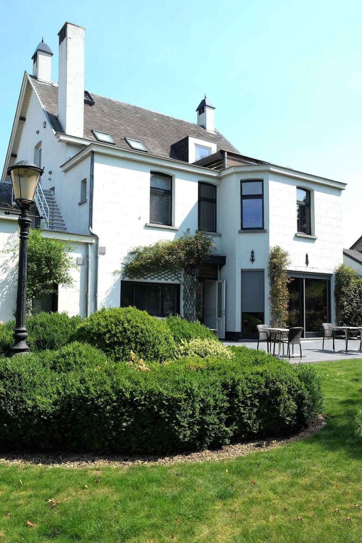 Hotel Villa Tilia Retie Bagian luar foto